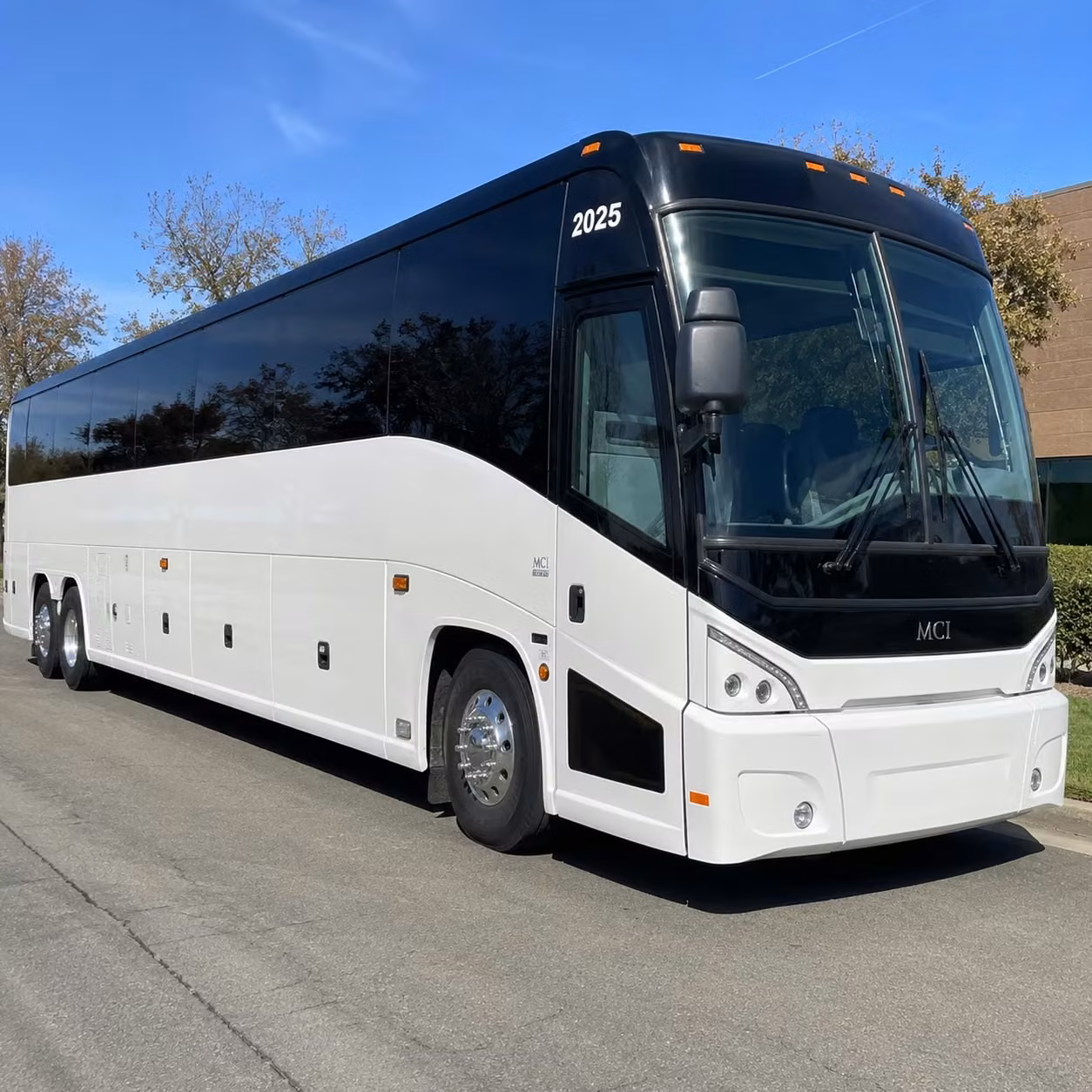 charter bus transportation to rady shell petco park and san diego amphitheater shows