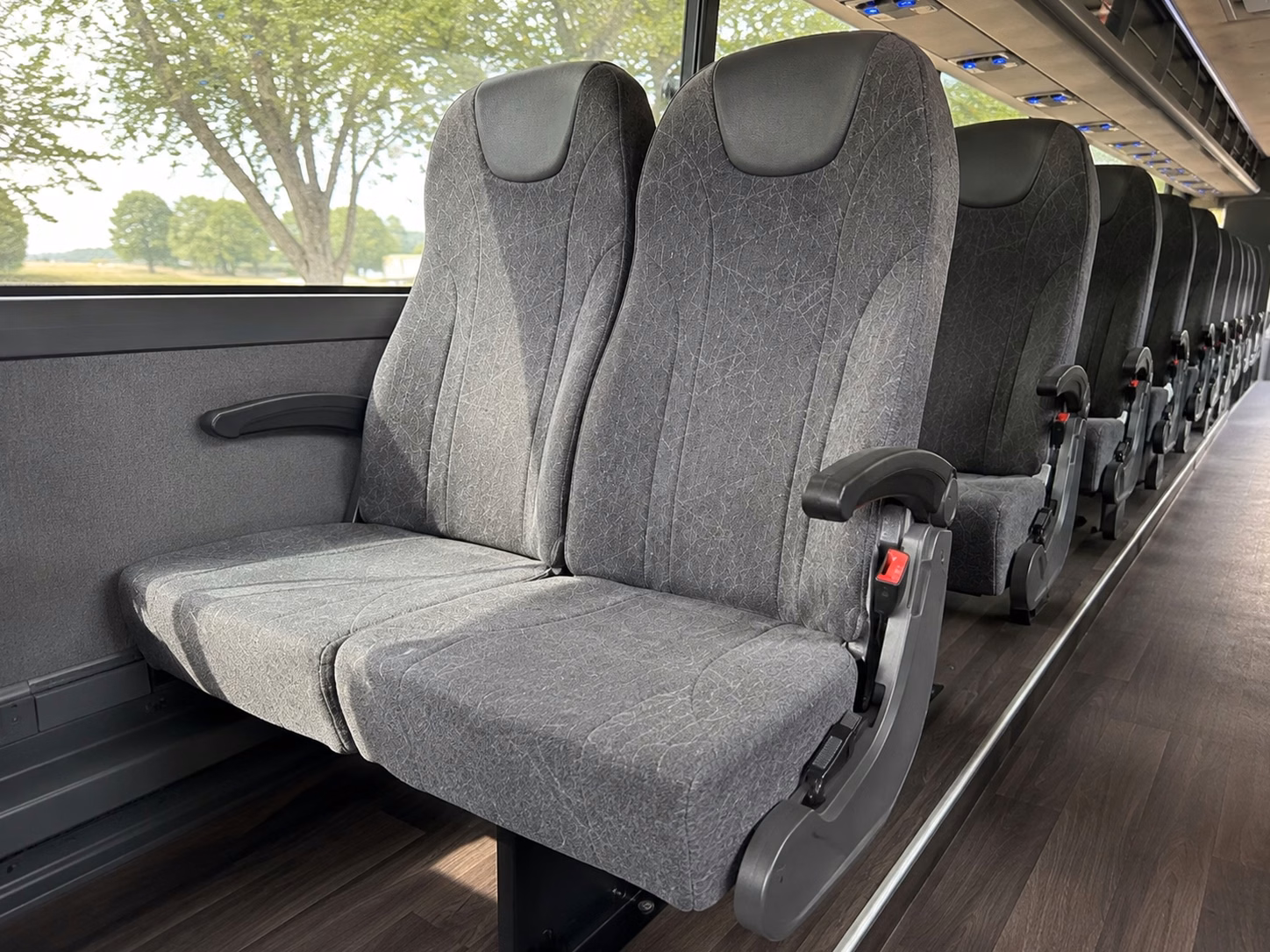 does the day of the week change what a bus costs in carlsbad california