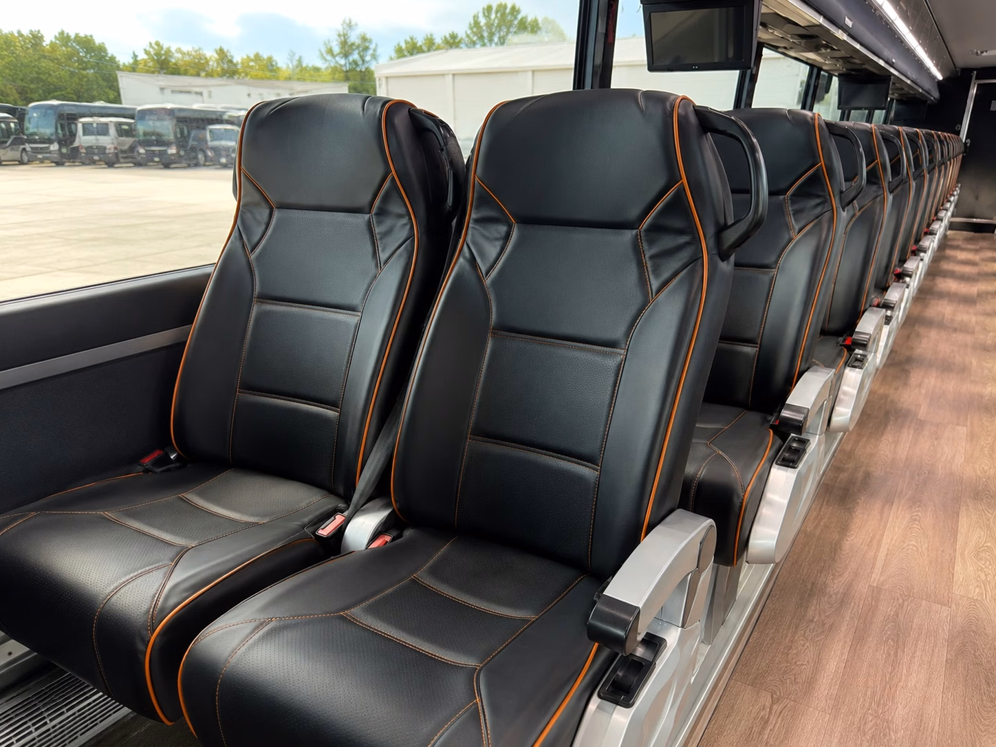 golf tournament shuttle buses to omni la costa and aviara golf club from carlsbad
