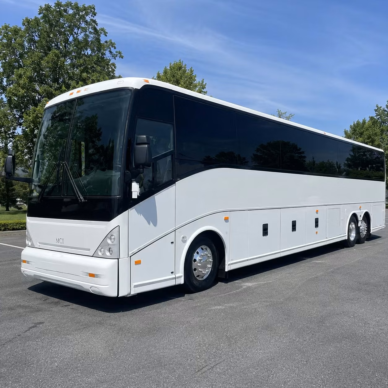 shuttle buses to san diego international airport from carlsbad
