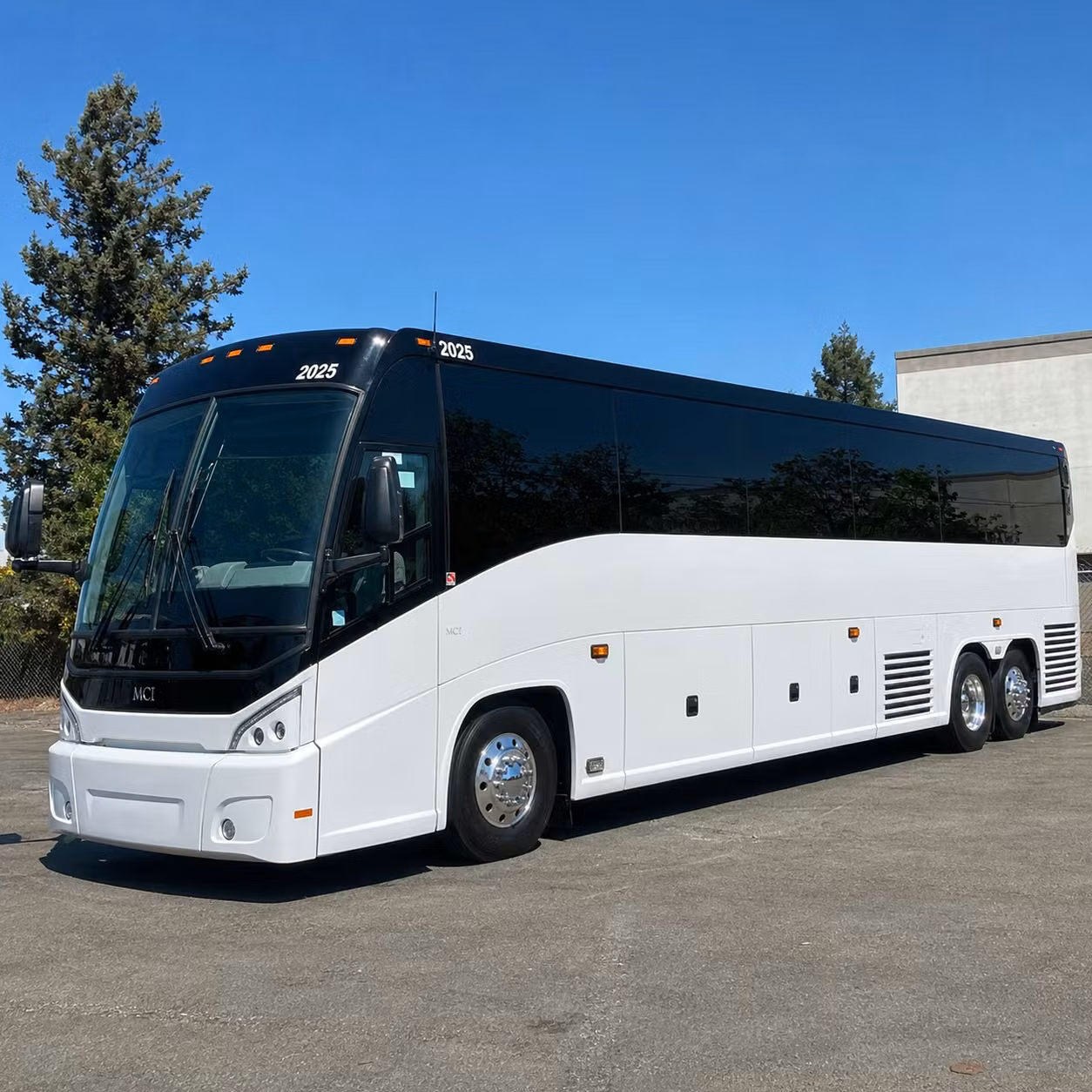 sunday shuttle bus service for carlsbad congregations with overflow parking